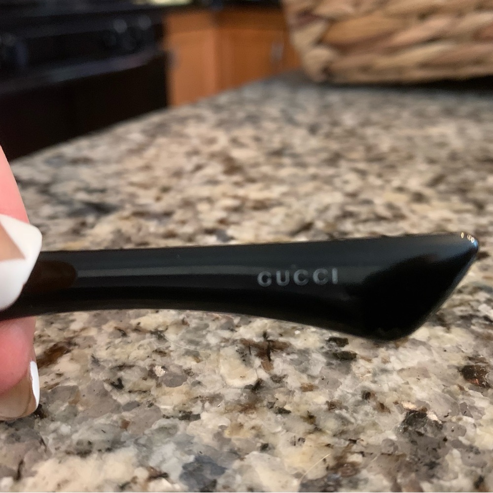 Gucci Black Shield Sunglasses with Dark Smoke Lenses - Picture 6 of 8